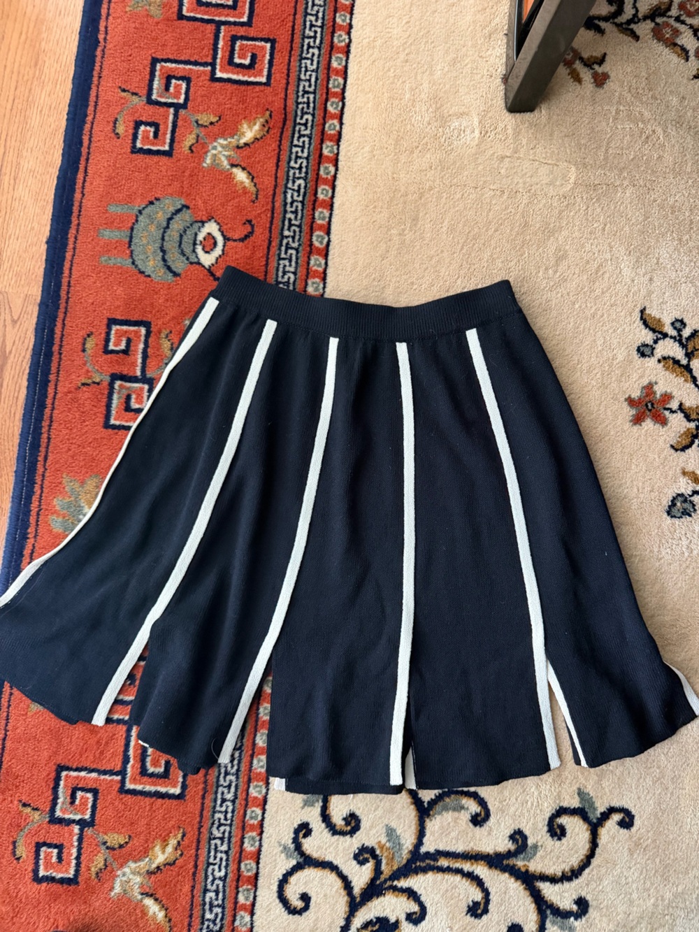 Vintage St. John pleated skirt